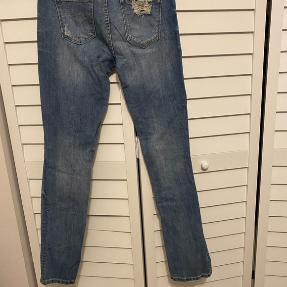 Fancy Jeans - Picture 2 of 9